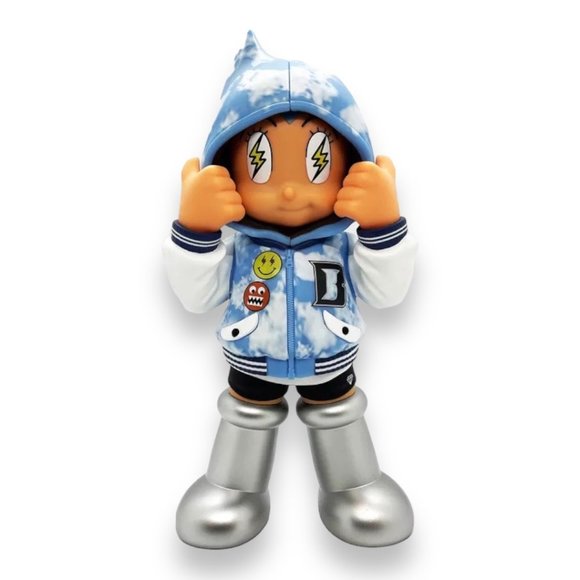 ToyQube x HECHO POR JBALVIN Astro Boy Hoodie Figure - Picture 1 of 3